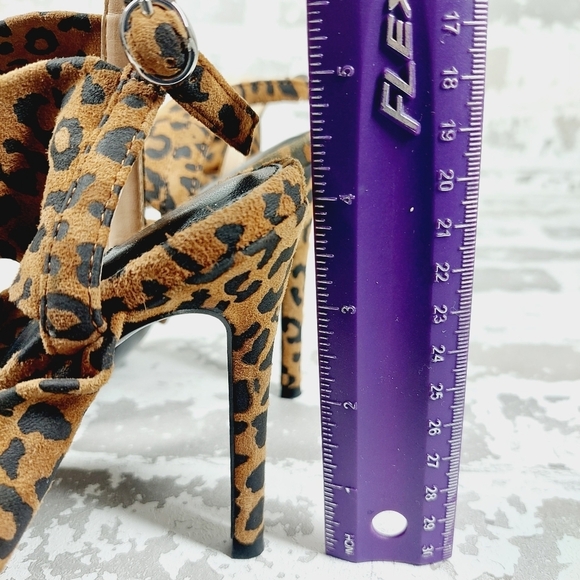 NEW Charles David Vinnie Leopard Print High Heeled Buckle Sling Back Sandal M915 - Picture 12 of 13